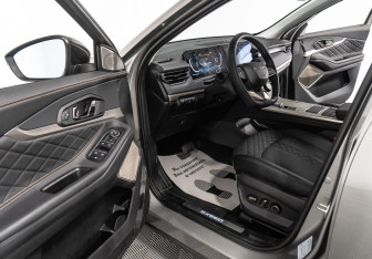 Подержанный автомобиль Exeed TXL 2022 года (5 фото)