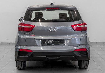 Подержанный автомобиль Hyundai Creta 2020 года (6 фото)