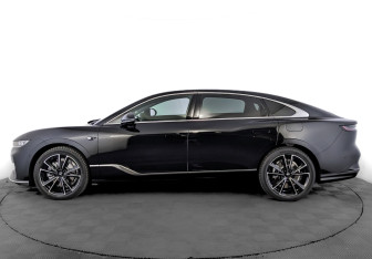 Новый Voyah Passion 2025 (3 фото)