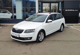 Подержанный автомобиль Skoda Octavia Wagon 2013 года (1 фото)