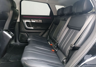 Подержанный автомобиль Jaecoo J7 2023 года (11 фото)