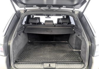 Подержанный автомобиль Land Rover Range Rover Sport 2013 года (10 фото)