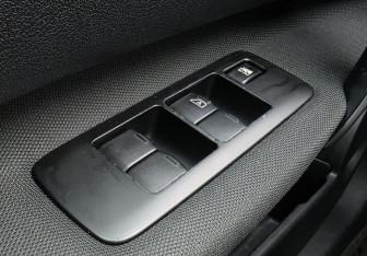 Подержанный автомобиль Nissan Qashqai 2012 года (15 фото)