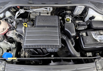 Подержанный автомобиль Skoda Rapid Liftback 2021 года (9 фото)