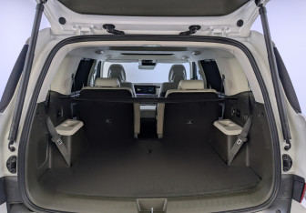 Новый Hyundai Santa Fe 2025 (8 фото)