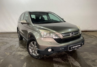 Подержанный автомобиль Honda CR-V 2008 года (3 фото)
