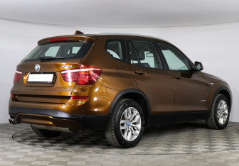 Подержанный автомобиль BMW X3 2017 года (2 фото)