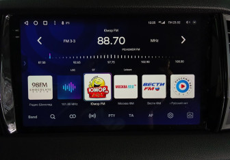 Подержанный автомобиль Skoda Karoq 2021 года (13 фото)