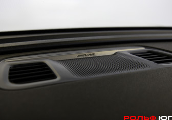 Подержанный автомобиль GAC GS8 2023 года (28 фото)