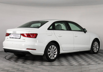 Подержанный автомобиль Audi A3 Sedan 2015 года (4 фото)