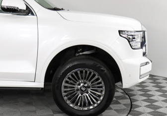 Подержанный автомобиль Tank 500 2023 года (13 фото)