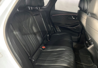 Подержанный автомобиль Exeed RX 2023 года (10 фото)