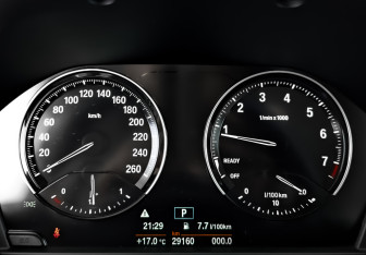 Подержанный автомобиль BMW X2 2021 года (16 фото)