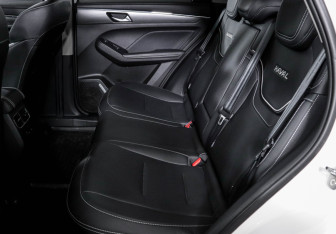 Подержанный автомобиль Haval Jolion 2023 года (10 фото)