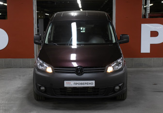 Подержанный автомобиль Volkswagen Caddy Compactvan 2011 года (2 фото)