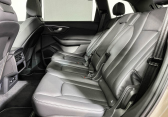Новый Audi Q7 2025 (14 фото)
