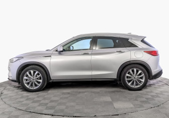 Подержанный автомобиль Infiniti QX50 2019 года (8 фото)