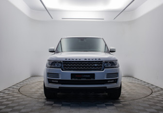 Подержанный автомобиль Land Rover Range Rover 2014 года (2 фото)