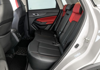 Подержанный автомобиль Changan CS55PLUS 2023 года (18 фото)