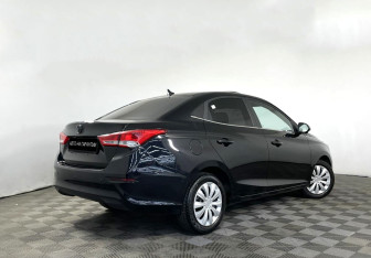 Подержанный автомобиль Changan Alsvin 2023 года (3 фото)