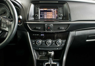 Подержанный автомобиль Mazda 6 Sedan 2012 года (12 фото)