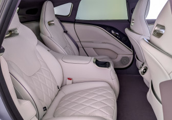 Новый Avatr 11 2025 (12 фото)