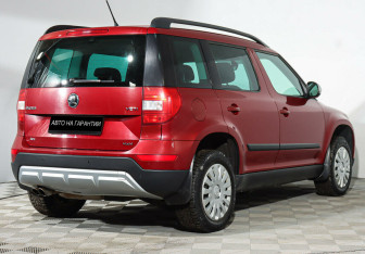 Подержанный автомобиль Skoda Yeti 2016 года (3 фото)
