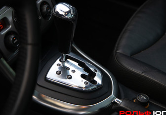 Подержанный автомобиль Peugeot 308 Wagon 2008 года (18 фото)