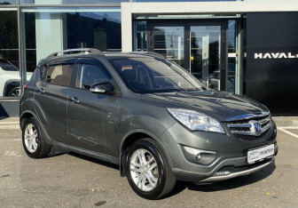 Подержанный автомобиль Changan CS35 2018 года (3 фото)