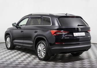 Подержанный автомобиль Skoda Kodiaq 2019 года (7 фото)