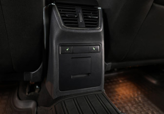 Подержанный автомобиль Skoda Octavia Liftback 2014 года (18 фото)