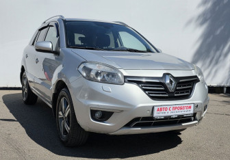 Подержанный автомобиль Renault Koleos 2014 года (3 фото)