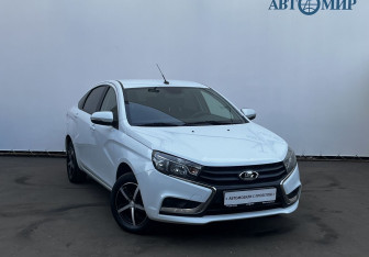 Подержанный автомобиль LADA (ВАЗ) Vesta Sedan 2017 года (3 фото)