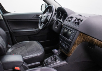 Подержанный автомобиль Skoda Yeti 2011 года (10 фото)