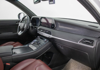 Подержанный автомобиль Hyundai Palisade 2019 года (9 фото)