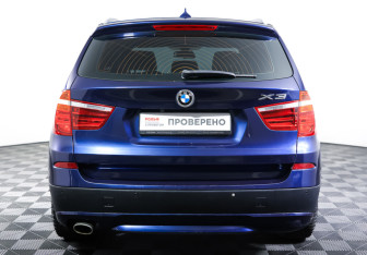 Подержанный автомобиль BMW X3 2013 года (6 фото)