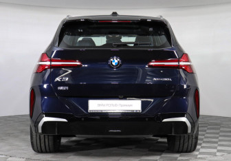 Новый BMW X3 2025 (4 фото)