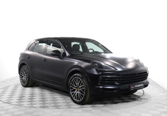 Подержанный автомобиль Porsche Cayenne 2021 года (3 фото)