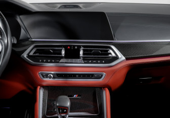 Подержанный автомобиль BMW X6 M 2020 года (13 фото)