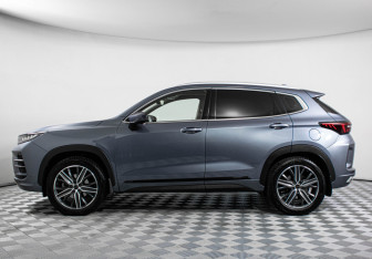 Подержанный автомобиль Exeed LX 2022 года (10 фото)