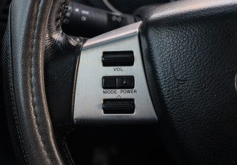 Подержанный автомобиль Nissan Murano Suv 2005 года (24 фото)