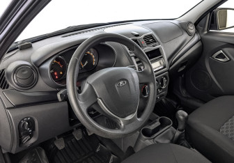 Подержанный автомобиль LADA (ВАЗ) Granta Sedan 2022 года (15 фото)