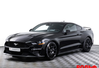 Подержанный автомобиль Ford Mustang Coupe 2022 года (1 фото)