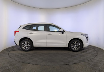 Подержанный автомобиль Haval Jolion 2023 года (4 фото)