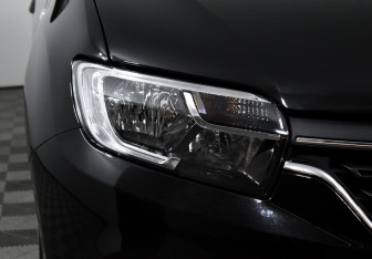 Подержанный автомобиль Renault Sandero 2020 года (7 фото)