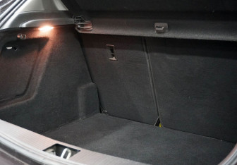 Подержанный автомобиль Opel Astra Hatchback 2013 года (14 фото)