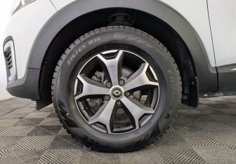 Подержанный автомобиль Renault Kaptur 2017 года (13 фото)