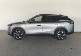 Подержанный автомобиль Omoda C7 2025 года (7 фото)