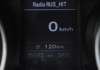 Подержанный автомобиль Audi A5 Coupe 2009 года (14 фото)