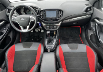 Подержанный автомобиль LADA (ВАЗ) Vesta Sedan 2019 года (9 фото)